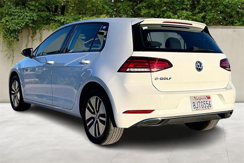2019 Volkswagen e-Golf SE