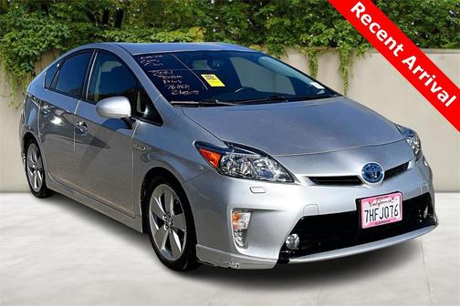 2014 Toyota Prius Five