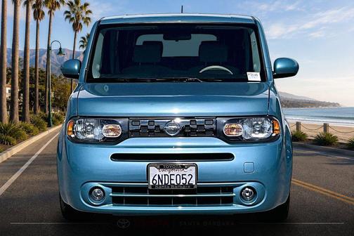 Caribbean Blue Pearl Metallic 2010 Nissan Cube 1.8SL