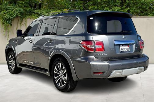 2017 Nissan Armada SL