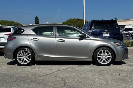 2017 Lexus CT 200h Base