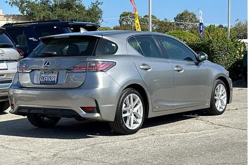 2017 Lexus CT 200h Base