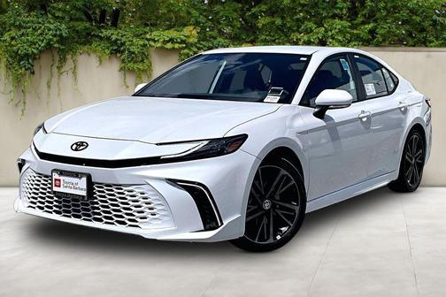 Wind Chill Pearl 2026 Toyota Camry XSE