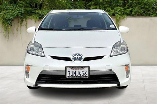 2015 Toyota Prius Plug-in Base