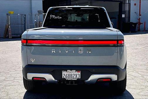 El Cap Granite 2022 Rivian R1T Adventure