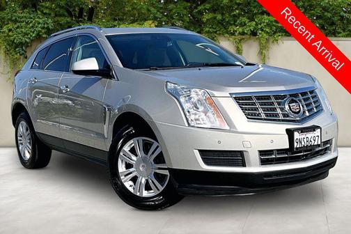 Silver Coast Metallic 2014 Cadillac SRX Luxury Collection