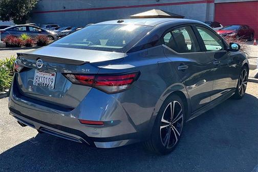 2021 Nissan Sentra SR