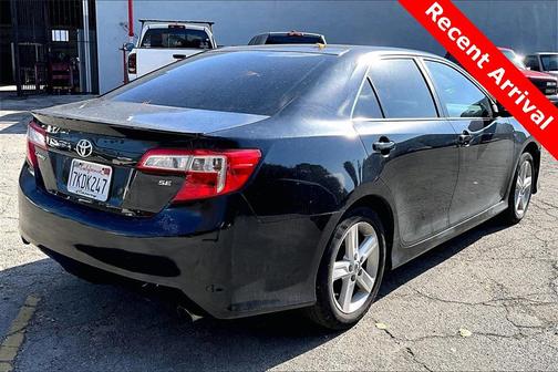 2014 Toyota Camry SE