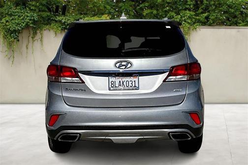 2018 Hyundai SANTA FE SE