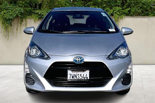 2016 Toyota Prius c Four