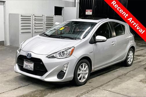 2016 Toyota Prius c Four