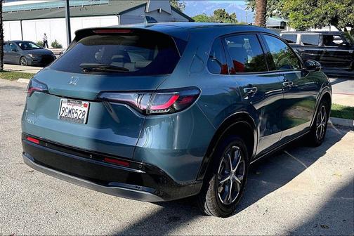 Nordic Forest Pearl 2023 Honda HR-V EX-L