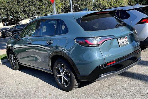 Nordic Forest Pearl 2023 Honda HR-V EX-L