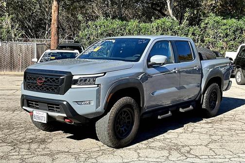 2023 Nissan Frontier PRO-X