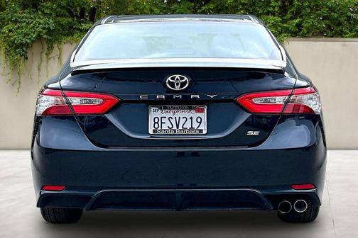 Galactic Aqua Mica 2018 Toyota Camry SE