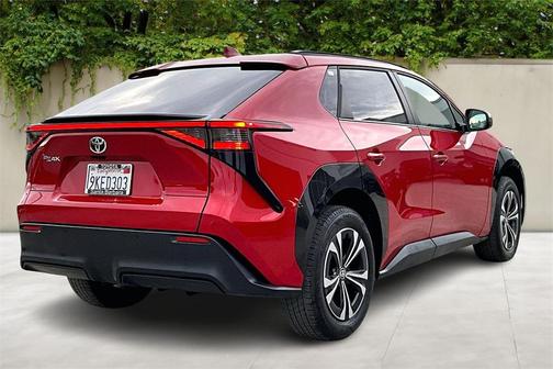 2023 Toyota bZ4X XLE