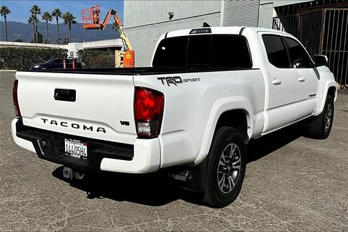 2016 Toyota Tacoma TRD Sport