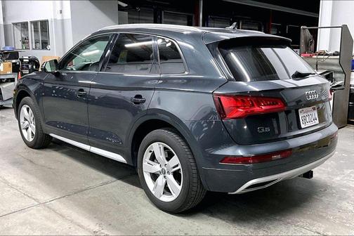 2018 Audi Q5 2.0T Premium