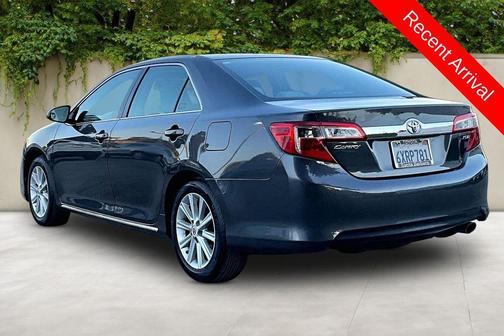 Magnetic Gray Metallic 2012 Toyota Camry XLE