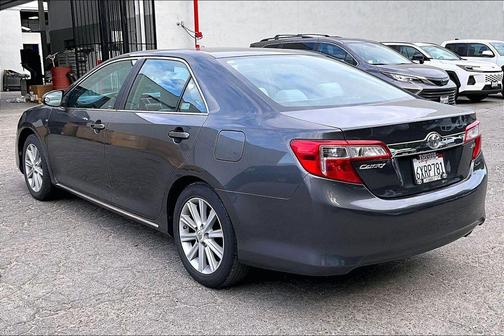 Magnetic Gray Metallic 2012 Toyota Camry XLE