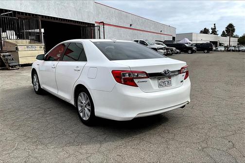 2013 Toyota Camry Hybrid XLE