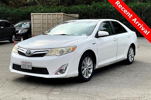 2013 Toyota Camry Hybrid XLE