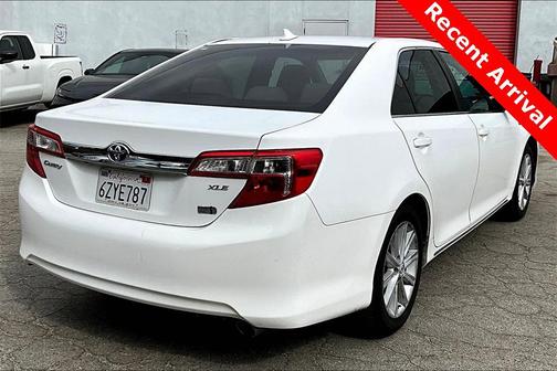 2013 Toyota Camry Hybrid XLE