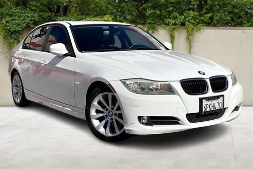 2011 BMW 328 328i