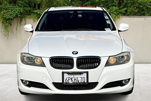 2011 BMW 328 328i