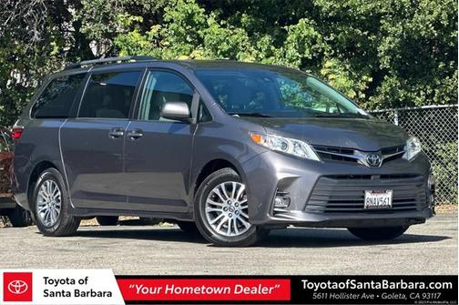2018 Toyota Sienna XLE