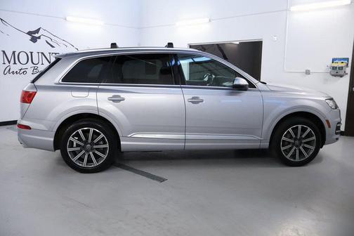 2017 Audi Q7 3.0T Premium Plus