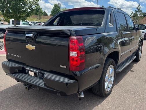 Black 2011 Chevrolet Avalanche 1500 LTZ