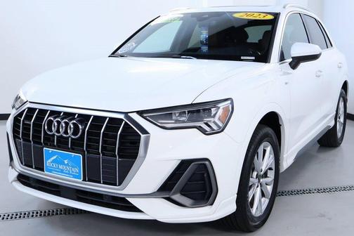 2023 Audi Q3 45 S line Premium