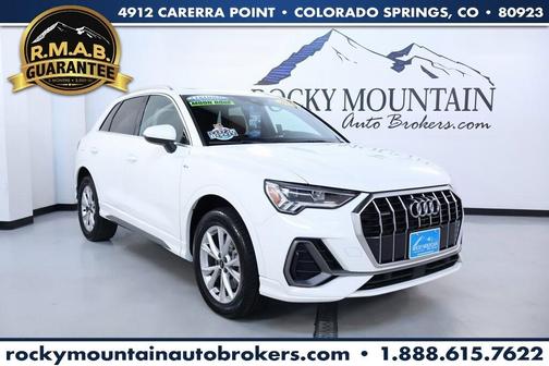 2023 Audi Q3 45 S line Premium
