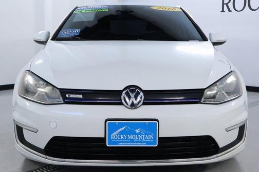 2016 Volkswagen e-Golf SE