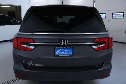 Modern Steel Metallic 2024 Honda Odyssey EX-L