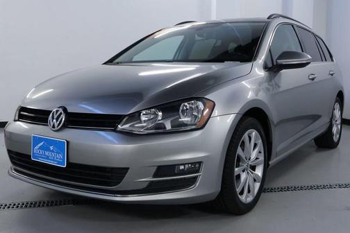 2017 Volkswagen Golf SportWagen TSI SE