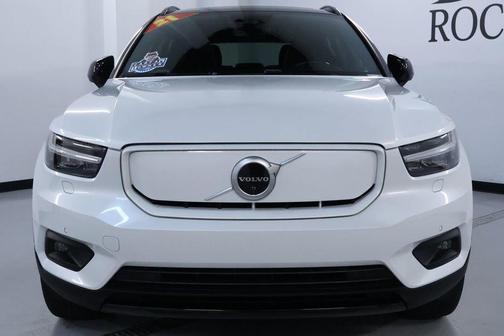 Crystal White 2021 Volvo XC40 Recharge Pure Electric P8