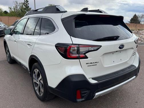 2020 Subaru Outback Touring XT