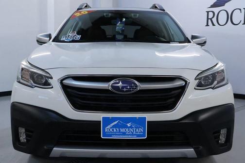 Crystal White Pearl 2020 Subaru Outback Touring XT