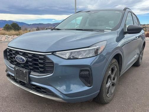 2023 Ford Escape ST-Line