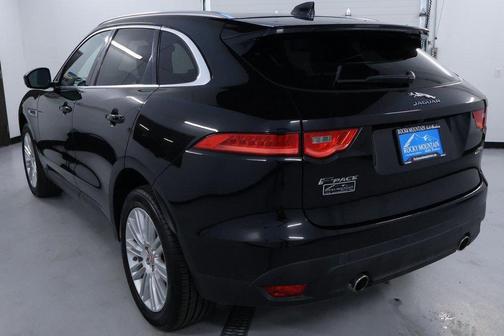 2020 Jaguar F-PACE 30t Portfolio
