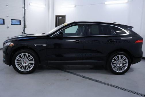 2020 Jaguar F-PACE 30t Portfolio
