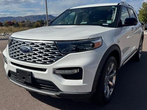 2020 Ford Explorer Platinum