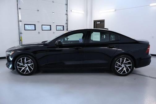 2019 Volvo S60 T6 Momentum