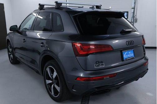 2022 Audi Q5 45 S line Premium Plus
