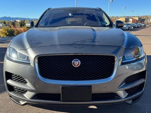 2019 Jaguar F-PACE 25t Premium