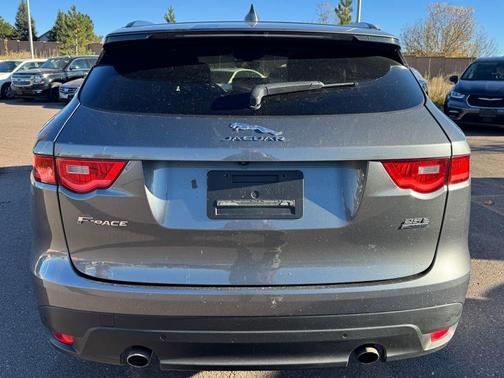 2019 Jaguar F-PACE 25t Premium