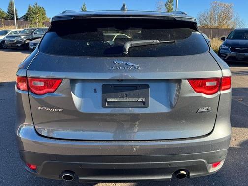 2019 Jaguar F-PACE 25t Premium