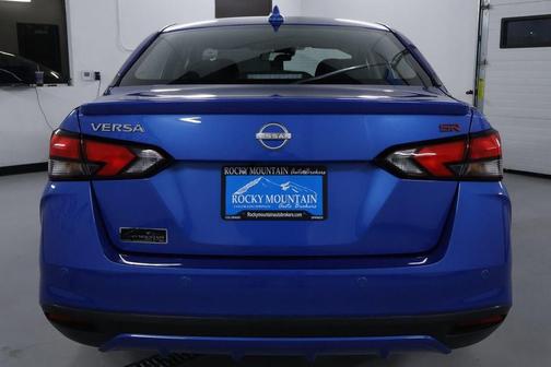 2023 Nissan Versa 1.6 SR